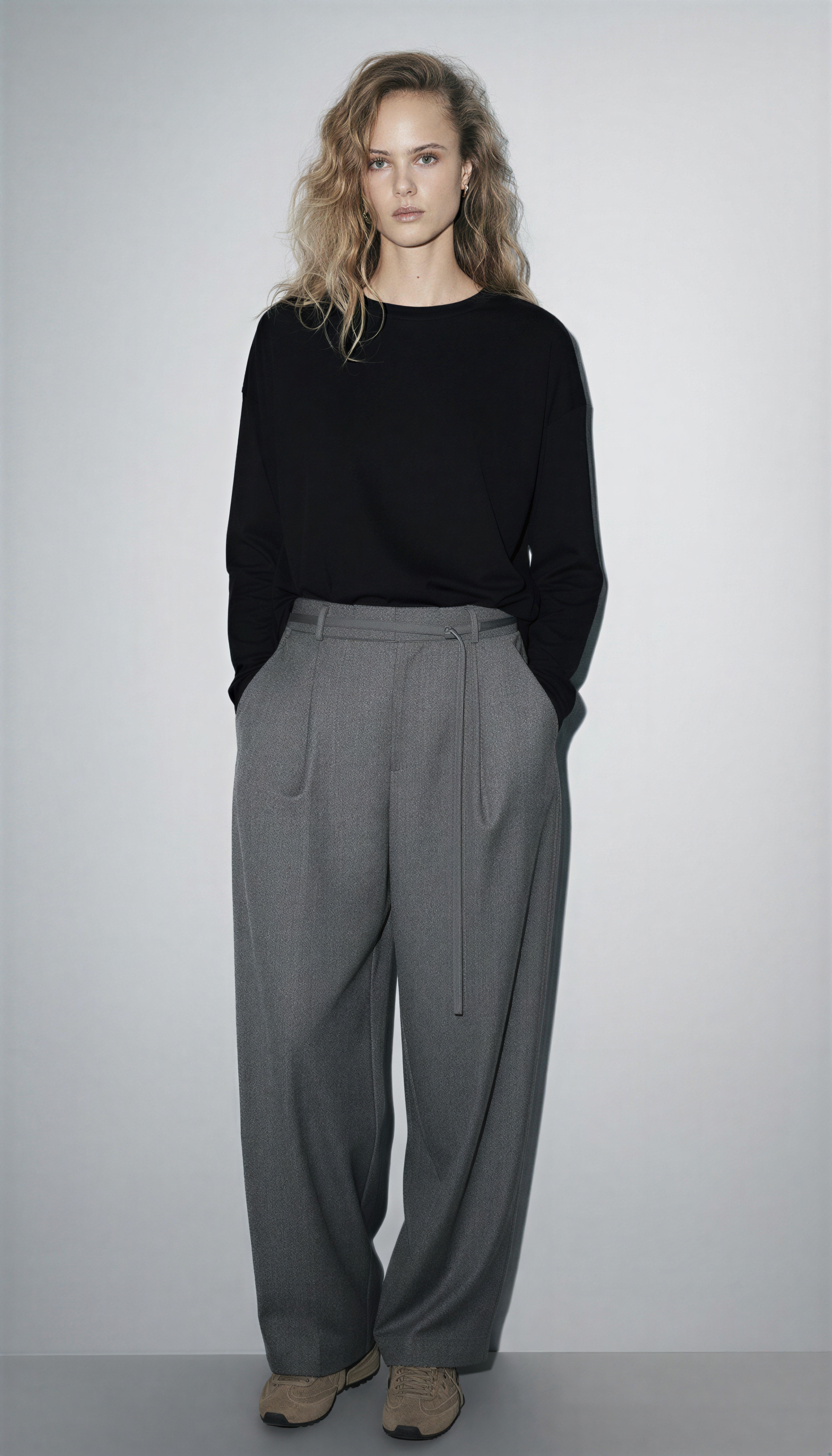 Лонгsleeve ‘SLIM’, ЧОРНИЙ