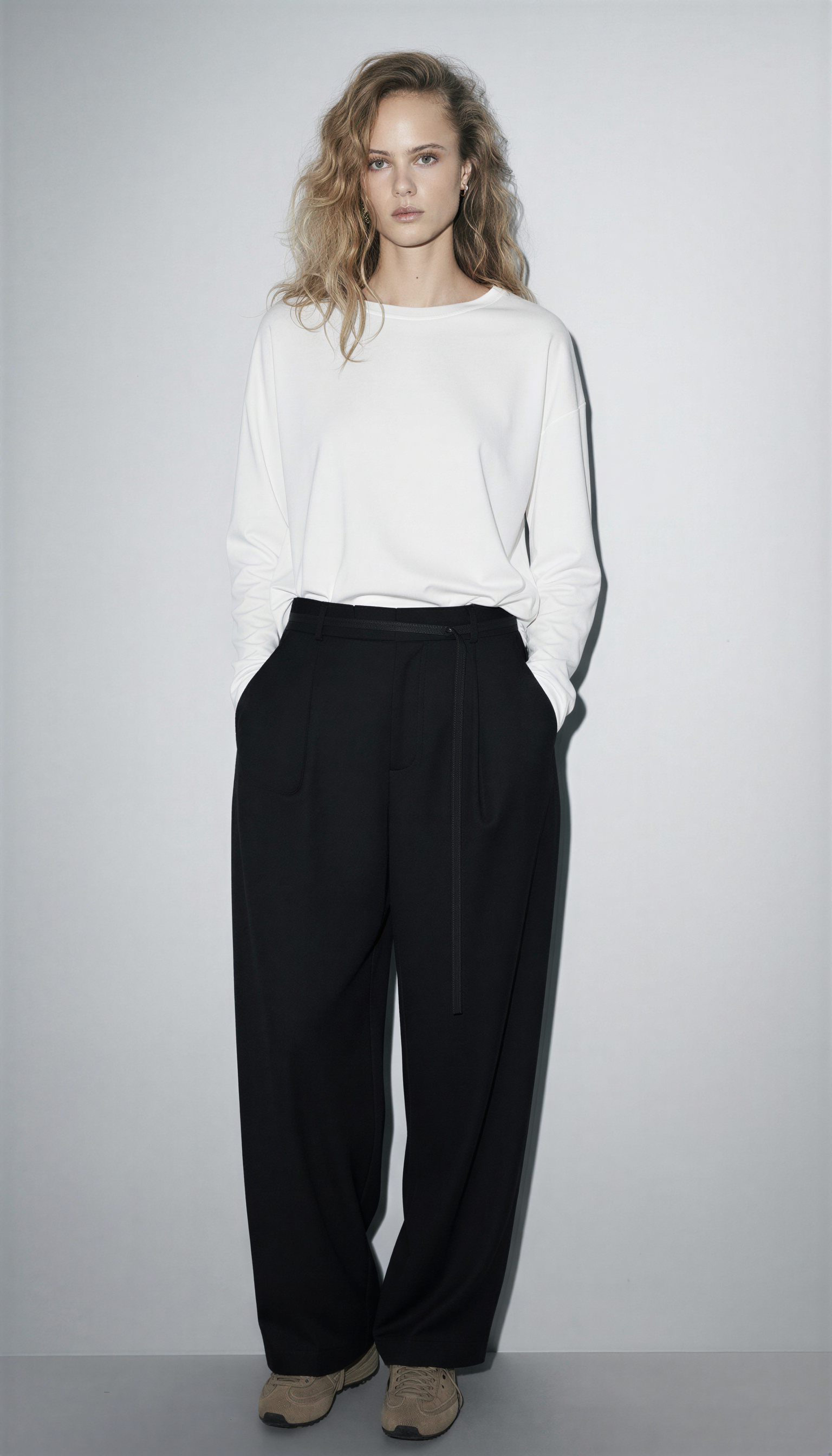 Лонгsleeve ‘SLIM’, БІЛИЙ