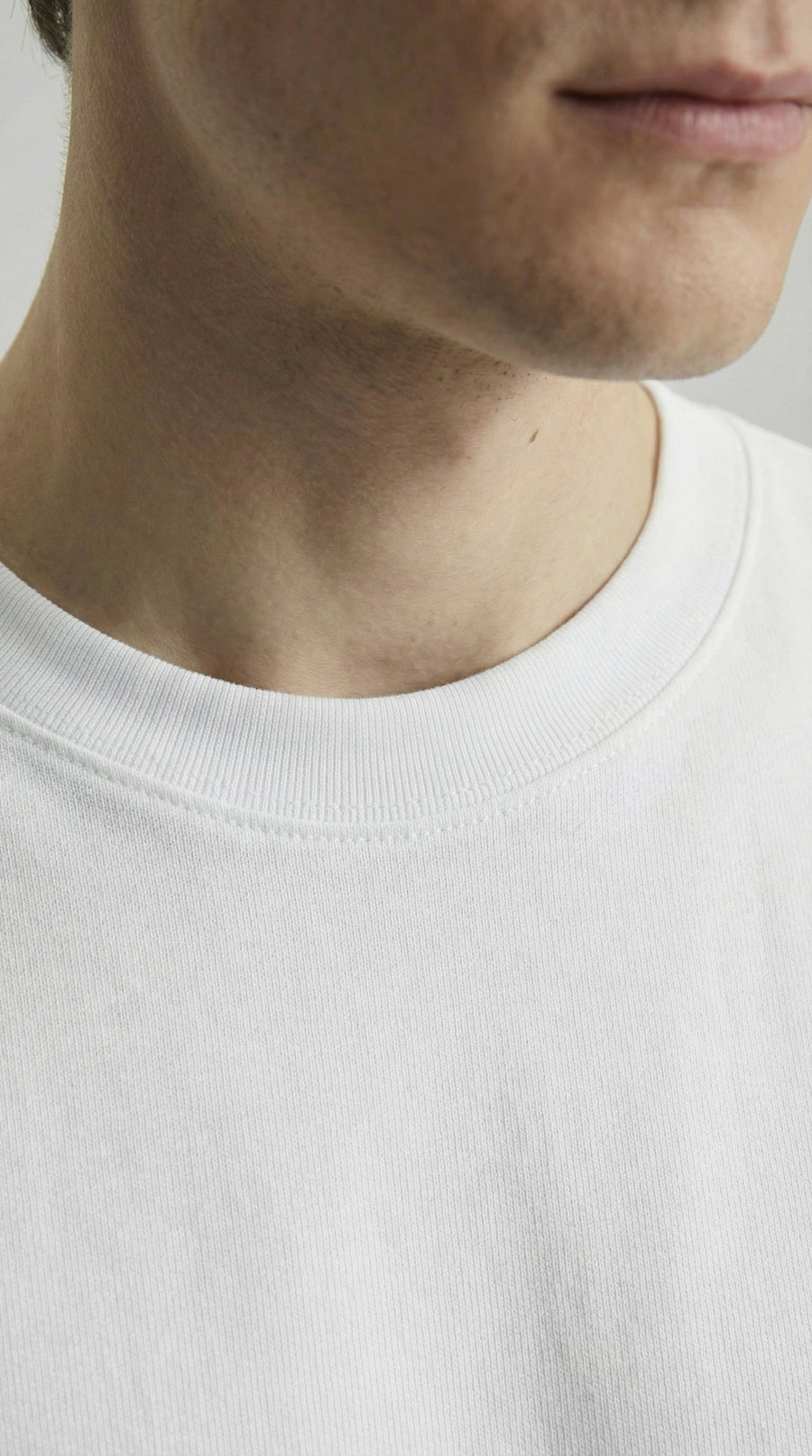 Футболка ‘RELAXED’ з гладкої тканини, БІЛА