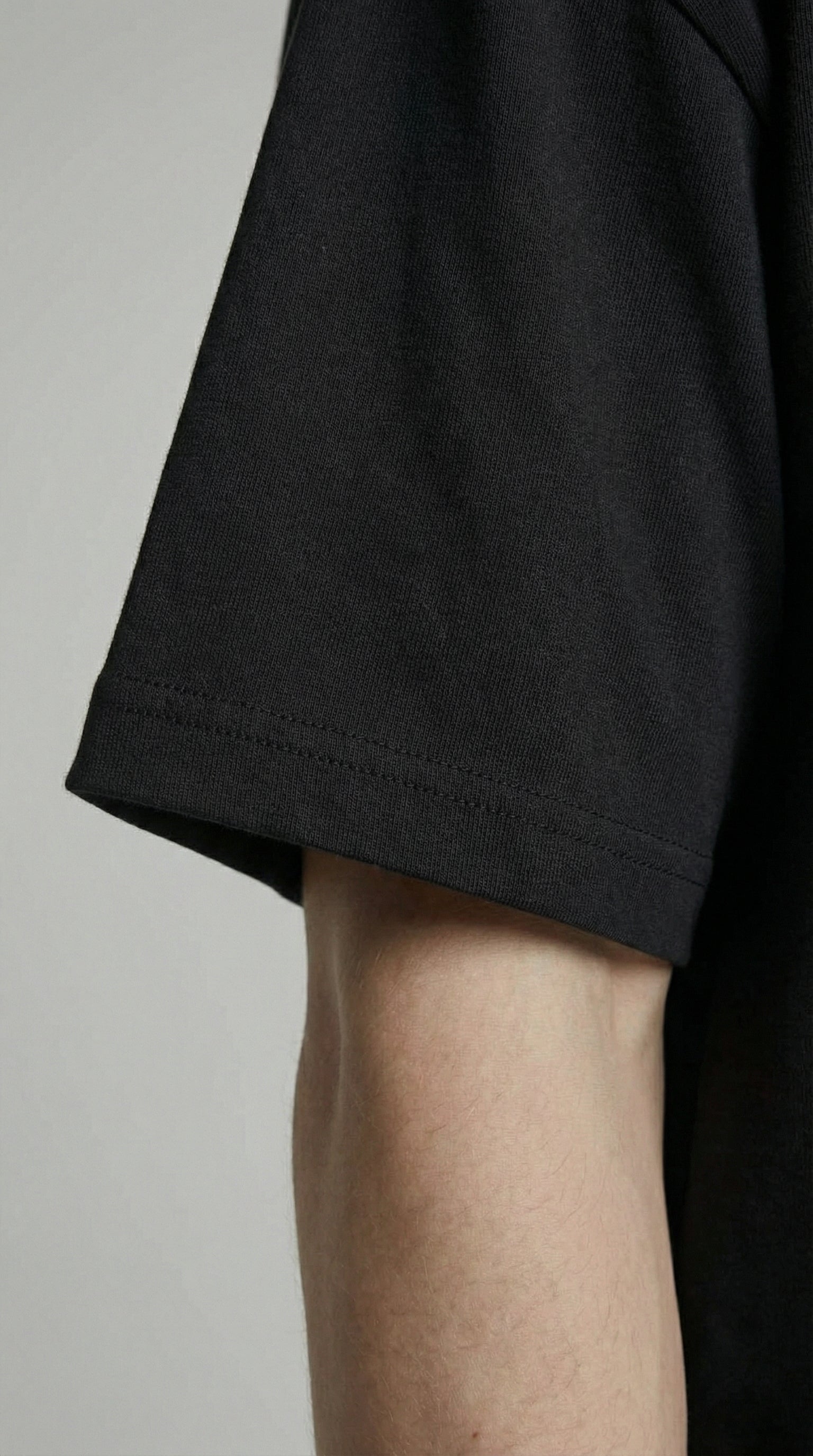 Футболка ‘RELAXED’ з гладкої тканини, ЧОРНА